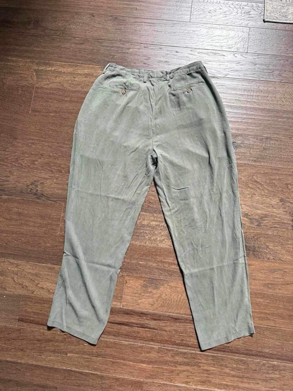 Tommy Bahama Men's Relaxed Light Green 100% Silk Trousers